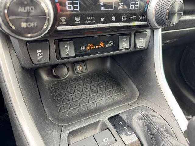 2023 Toyota RAV4 XLE AWD