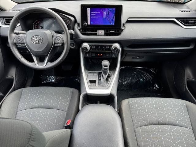 2023 Toyota RAV4 XLE AWD