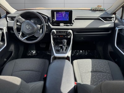 2024 Toyota RAV4 XLE AWD