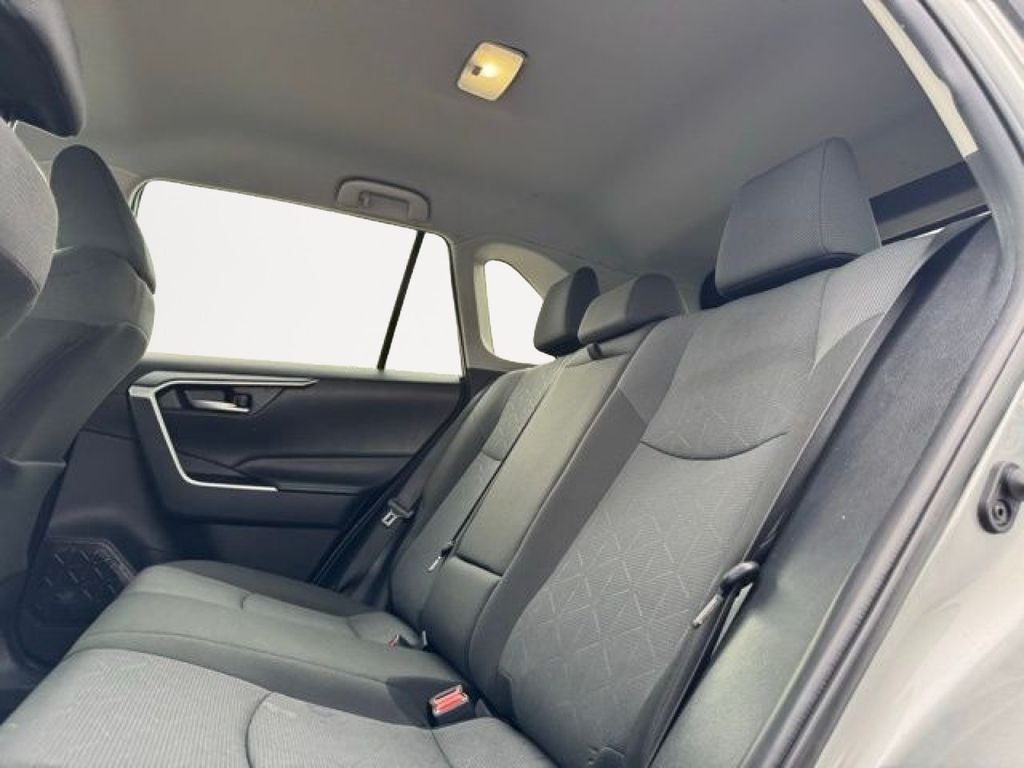 2025 Toyota RAV4 XLE AWD