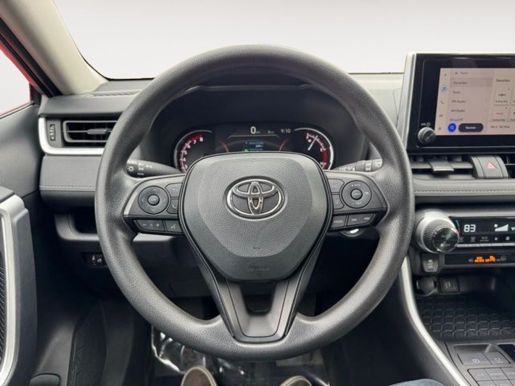 2025 Toyota RAV4 XLE AWD