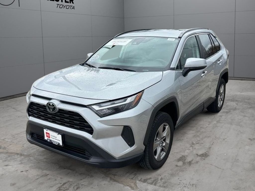 2025 Toyota RAV4 XLE AWD
