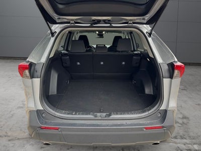 2025 Toyota RAV4 XLE AWD