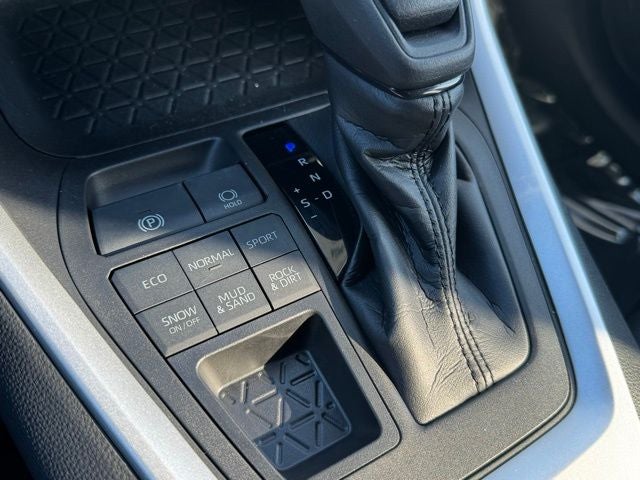 2021 Toyota RAV4 XLE AWD