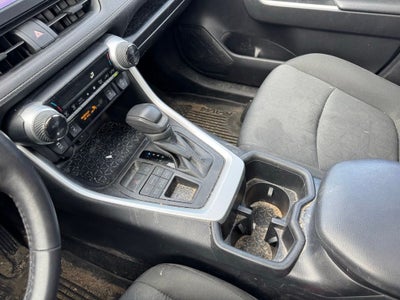 2022 Toyota RAV4 XLE AWD