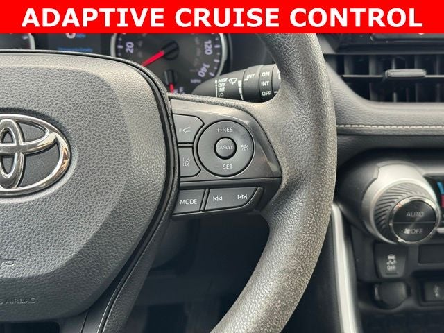 2022 Toyota RAV4 XLE AWD