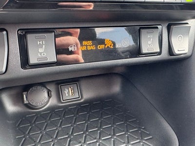 2023 Toyota RAV4 XLE AWD