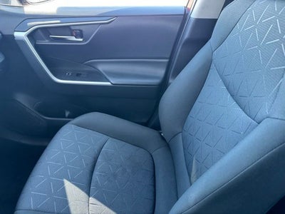 2021 Toyota RAV4 XLE AWD