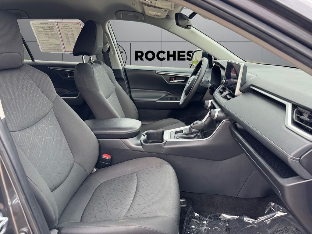 2024 Toyota RAV4 XLE AWD