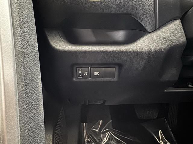 2024 Toyota RAV4 XLE AWD