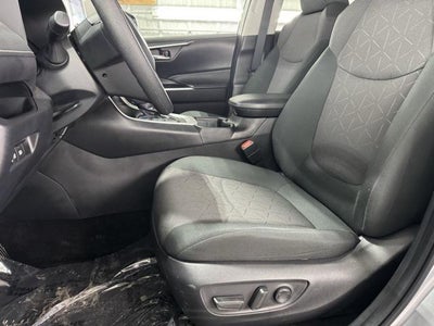 2024 Toyota RAV4 XLE AWD