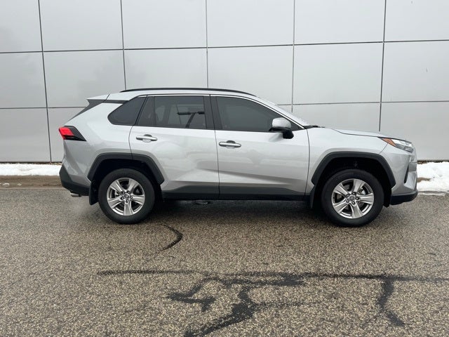 2023 Toyota RAV4 XLE AWD