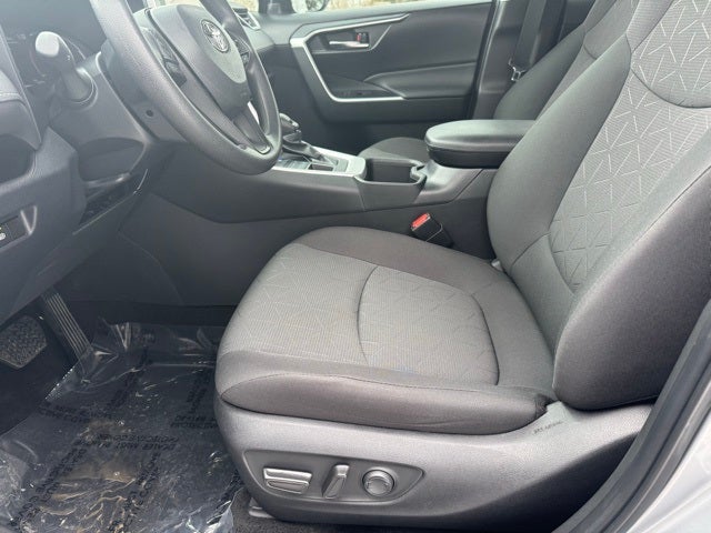 2023 Toyota RAV4 XLE AWD