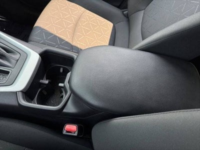 2024 Toyota RAV4 XLE AWD