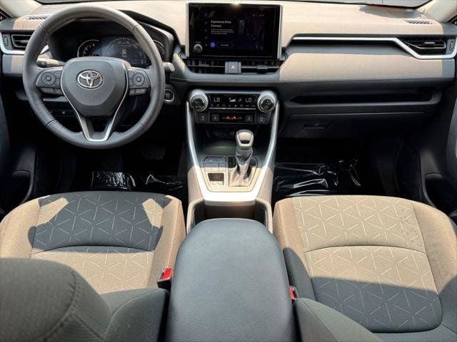 2024 Toyota RAV4 XLE AWD