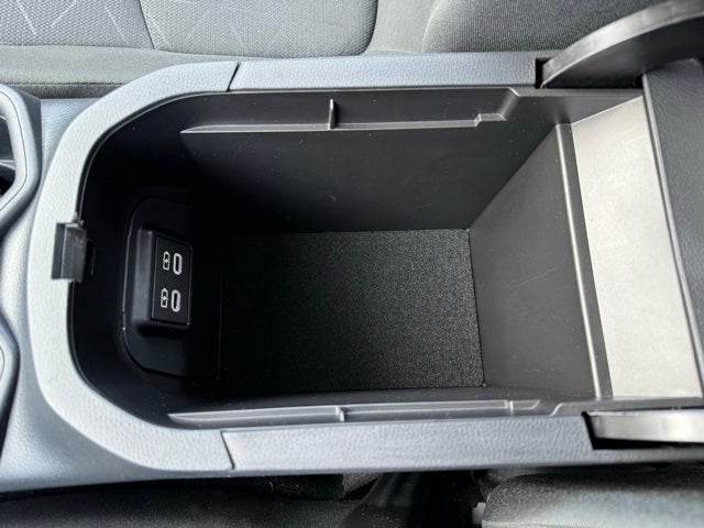 2025 Toyota RAV4 XLE AWD