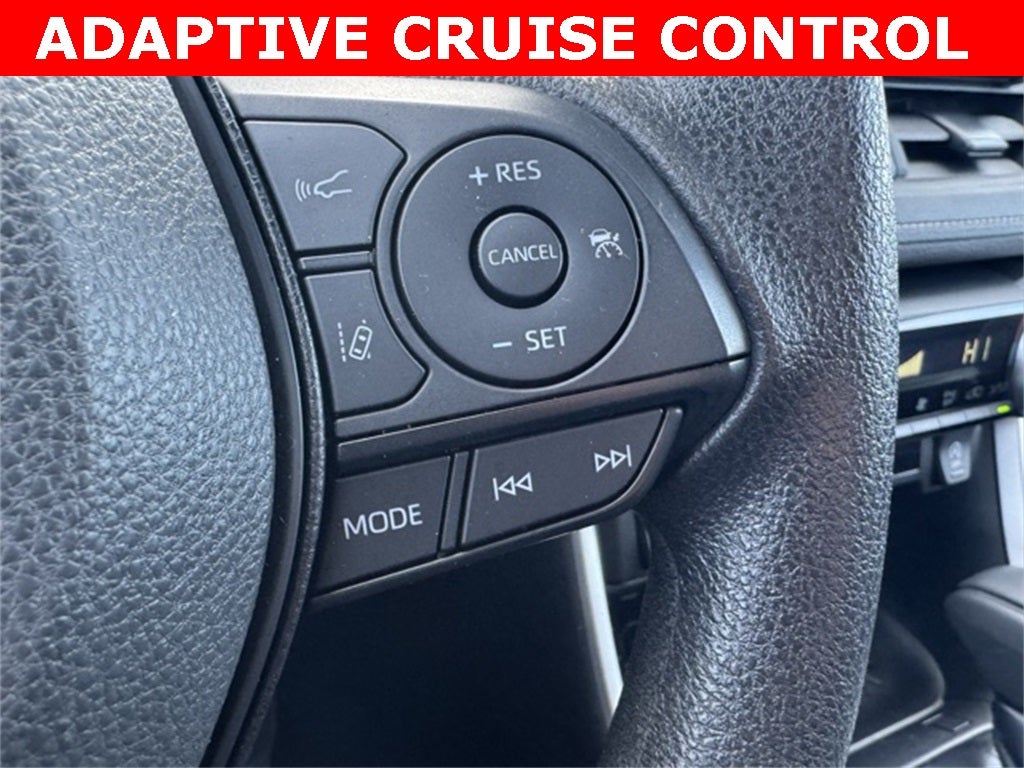 2025 Toyota RAV4 XLE AWD