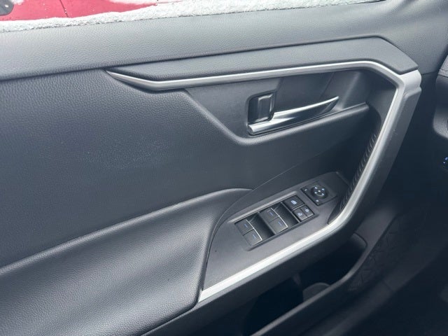 2022 Toyota RAV4 XLE AWD