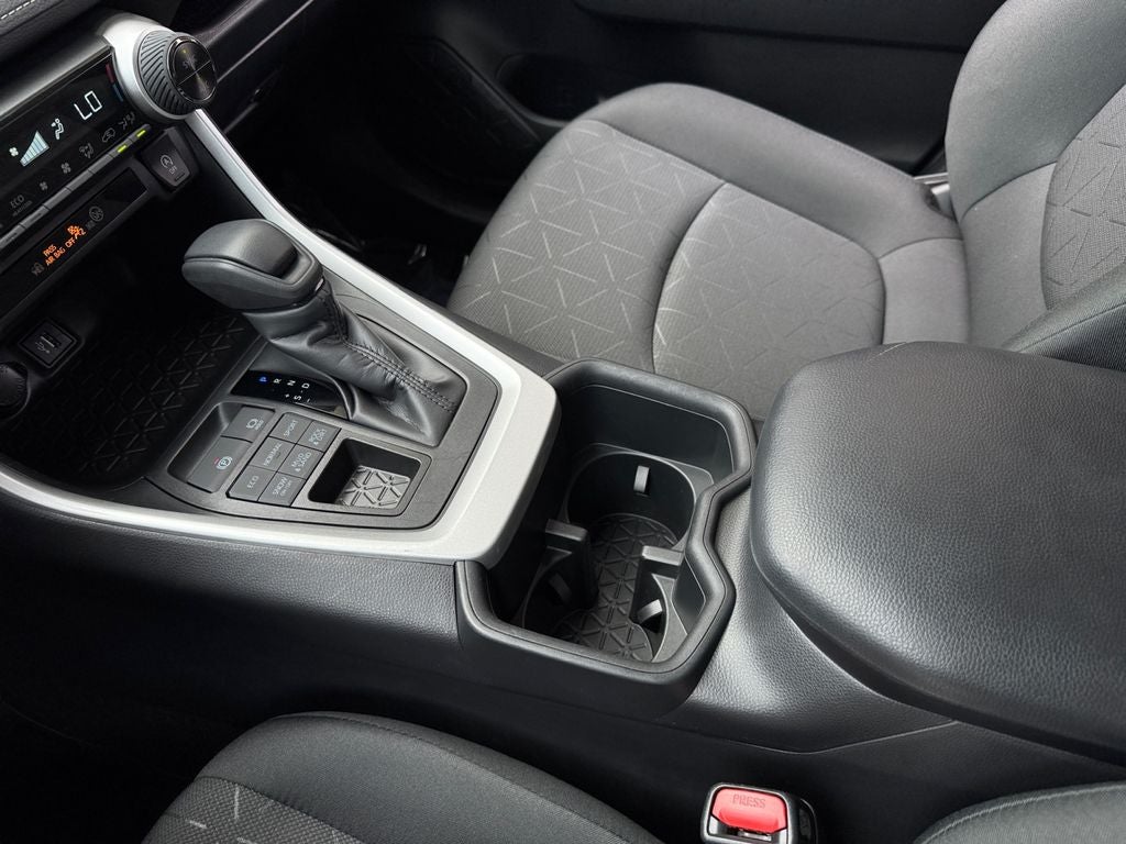 2024 Toyota RAV4 XLE AWD