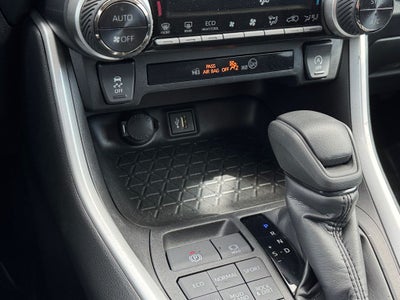 2024 Toyota RAV4 XLE AWD