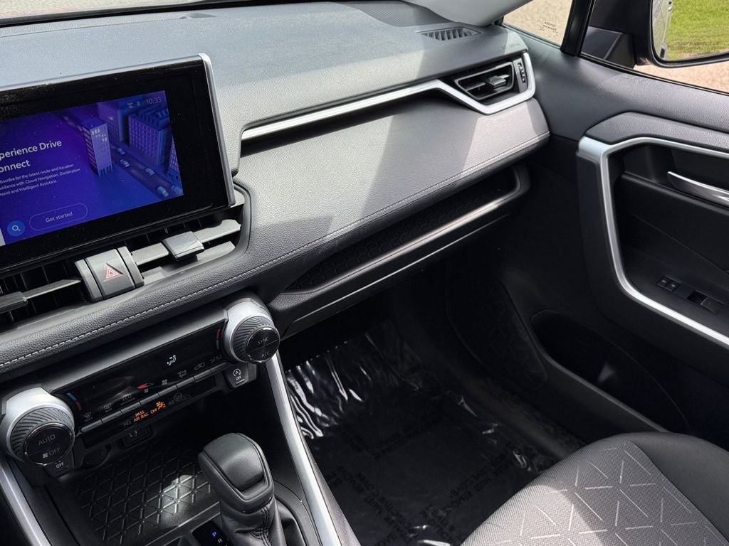 2024 Toyota RAV4 XLE AWD