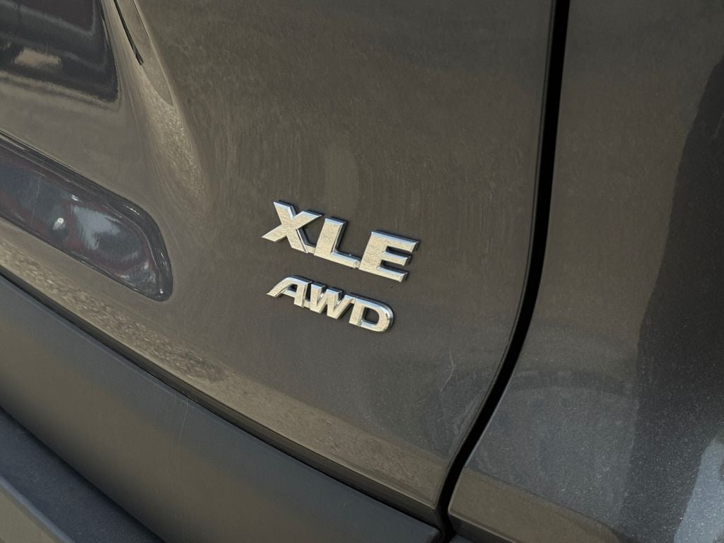 2024 Toyota RAV4 XLE AWD