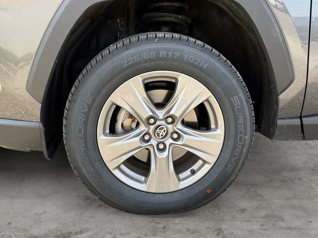 2024 Toyota RAV4 XLE AWD