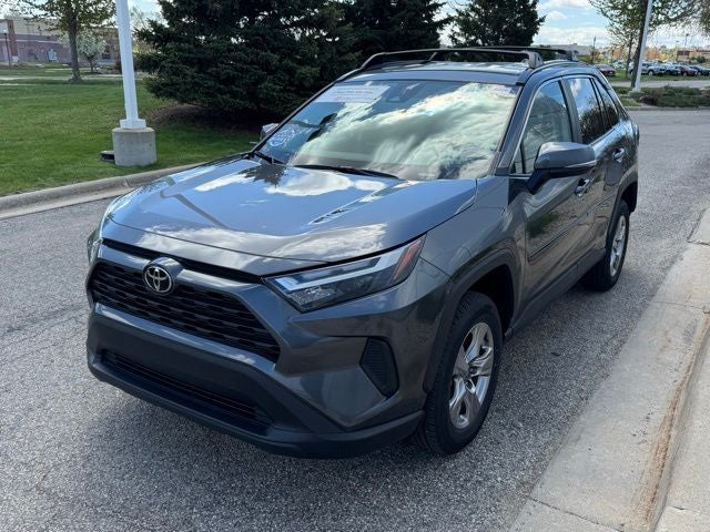 2025 Toyota RAV4 XLE - Photo 33