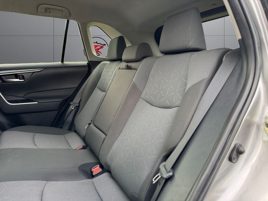 2025 Toyota RAV4 XLE AWD