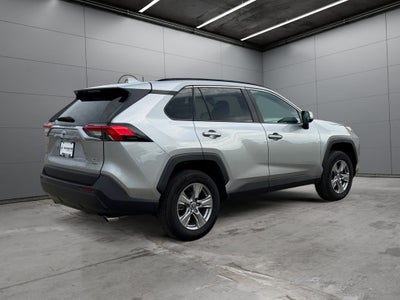 2025 Toyota RAV4 XLE AWD