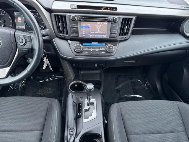 Used 2018 Toyota RAV4 XLE with VIN 2T3RFREV1JW803170 for sale in Rochester, Minnesota