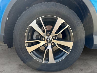 2018 Toyota RAV4 XLE AWD