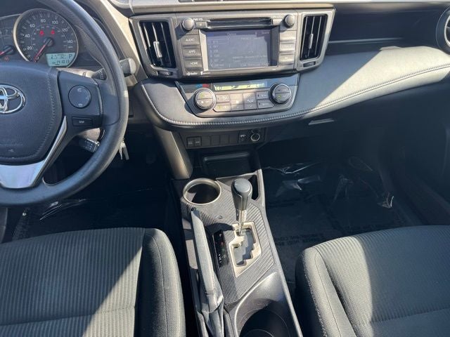 Used 2015 Toyota RAV4 XLE with VIN 2T3RFREV6FW241872 for sale in Rochester, Minnesota