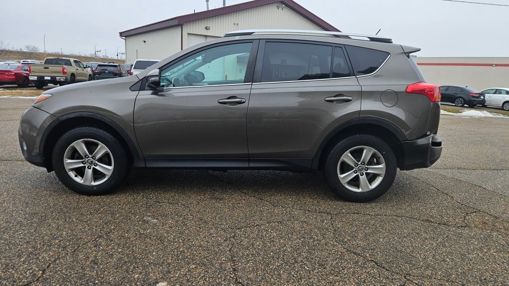2015 Toyota RAV4 XLE AWD