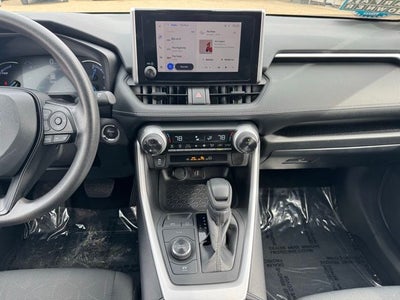 2025 Toyota RAV4 Hybrid XLE AWD