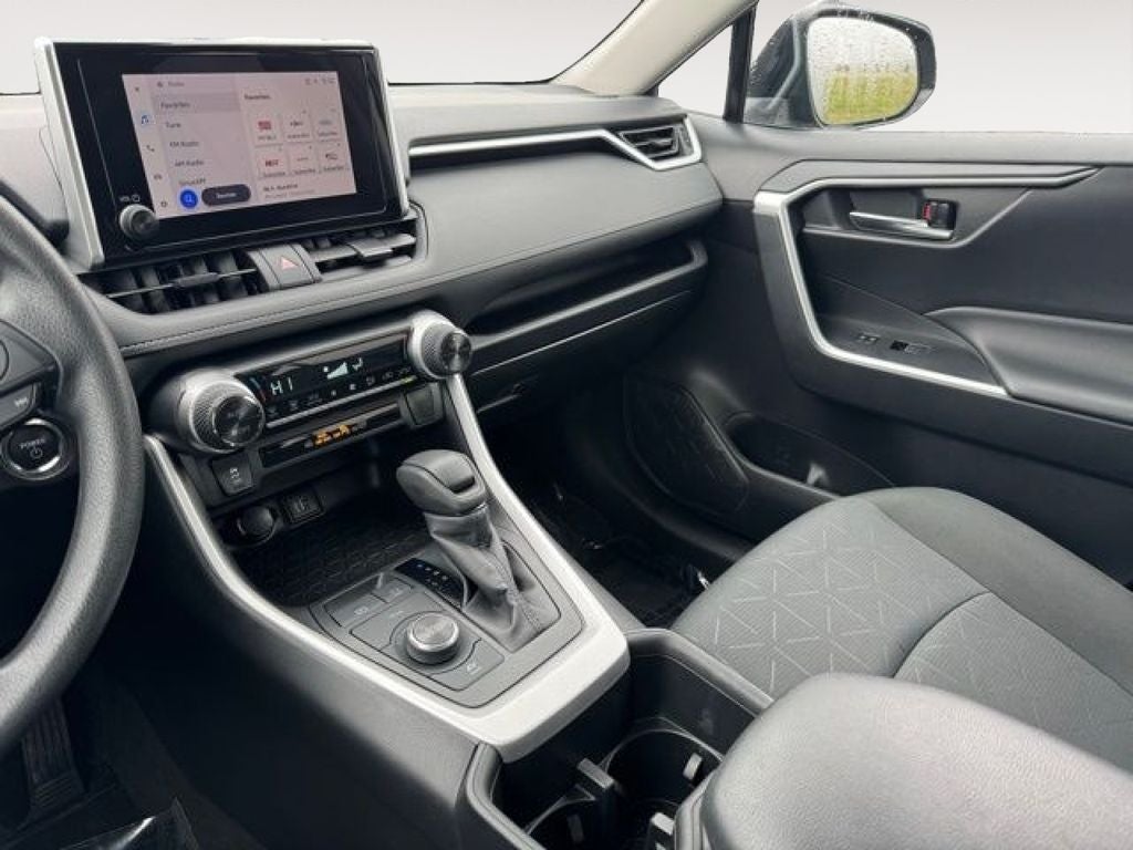 2024 Toyota RAV4 Hybrid XLE AWD