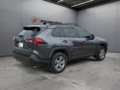 2024 Toyota RAV4 XLE FWD