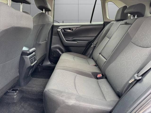 2024 Toyota RAV4 XLE FWD