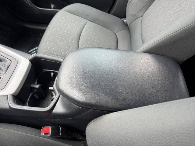 2024 Toyota RAV4 XLE FWD