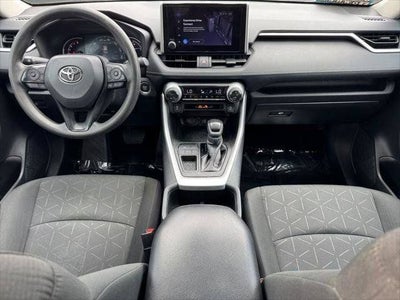 2024 Toyota RAV4 XLE FWD