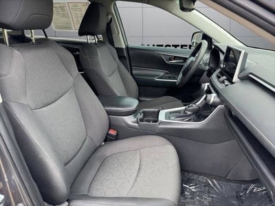 2024 Toyota RAV4 XLE FWD