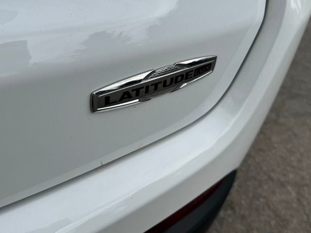 2022 Jeep Compass Latitude Lux 4WD