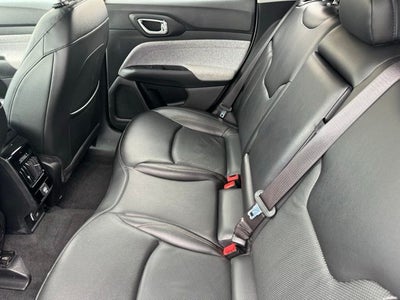 2022 Jeep Compass Latitude Lux 4WD