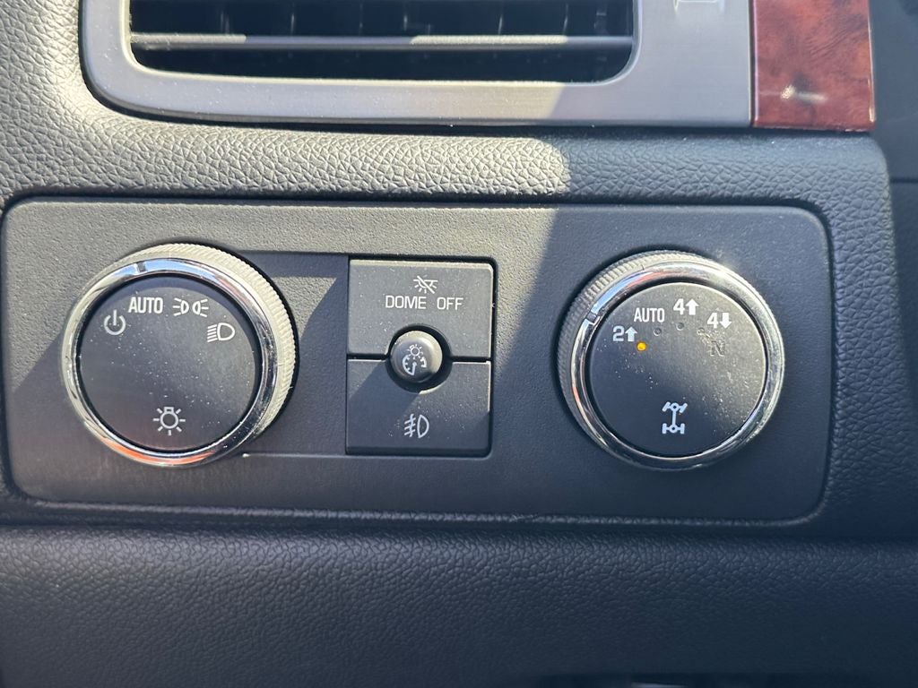 2013 Chevrolet Avalanche 1500 LTZ 4WD