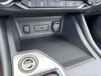 2025 Nissan Sentra SR FWD