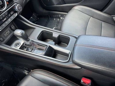 2025 Nissan Sentra SR FWD
