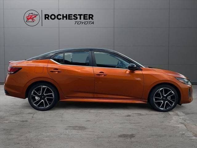 2025 Nissan Sentra SR FWD