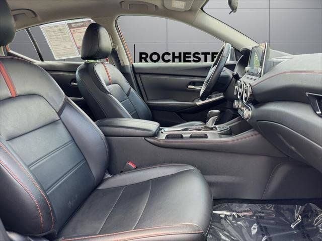 2025 Nissan Sentra SR FWD