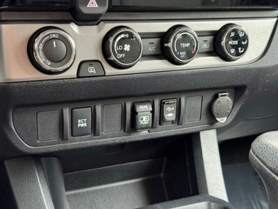 2018 Toyota Tacoma SR5 V6