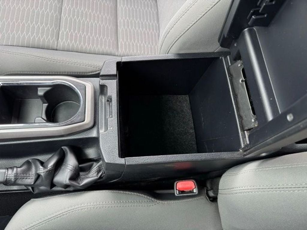 2018 Toyota Tacoma SR5 V6